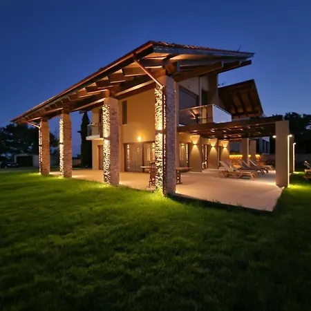 Alfa Villa *
